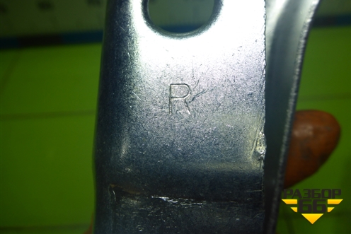 Петля капота правая (дубликат новая) (OEM0011PKR) для Volkswagen Polo (седан) с 2010г (Поло)