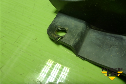 Брызговик задний левый (5E0821821) для Skoda Octavia (A7) с 2013г (Октавия)