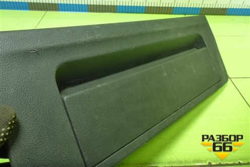 Накладка внутренняя (в багажник) (5E5867145) для Skoda Octavia (A7) с 2013г (Октавия)