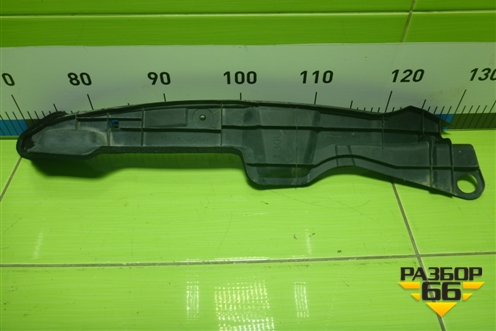 Пыльник переднего крыла левого (5382812070) для Toyota Auris с 2006-2012г (Аурис)