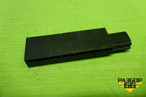 Антенна (5Q0962131) для Skoda Octavia (A7) с 2013г (Октавия)