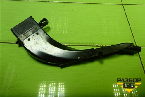 Защита топливных трубок (5Q0201973D) для Skoda Octavia (A7) с 2013г (Октавия)