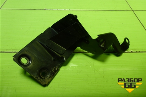 Кронштейн блока ABS (5Q1614235E) для Skoda Octavia (A7) с 2013г (Октавия)