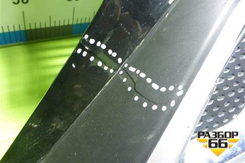 Накладка переднего бампера (после 2018г) (6405A269) для Mitsubishi Outlander с 2012-2024г (Аутлендер)