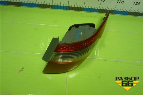 Фонарь задний наружный правый (924024X000) для Kia Rio с 2011-2016г (Рио 3)