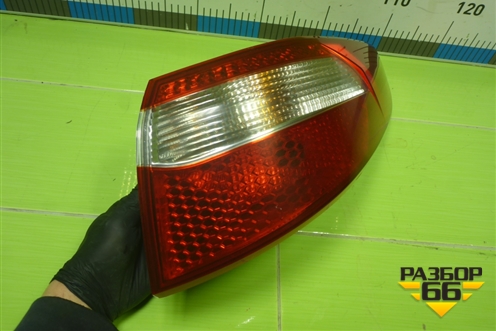 Фонарь задний наружный правый (924024X000) для Kia Rio с 2011-2016г (Рио 3)