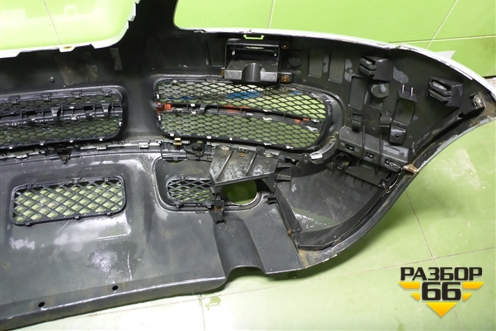 Бампер передний (под парктроник до 2006г) (7L6807217R) для Volkswagen Touareg c 2002-2010г (Туарег)