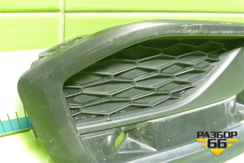 Решетка в передний бампер правая (после 2022г) (8450040750) для VAZ Vesta/Веста с 2015г