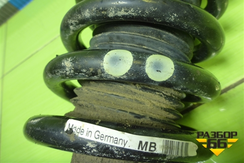 Амортизатор передний левый (7L6413031) для Volkswagen Touareg c 2002-2010г (Туарег)