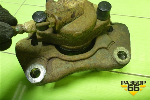 Суппорт передний левый для Volkswagen Touareg c 2002-2010г (Туарег)