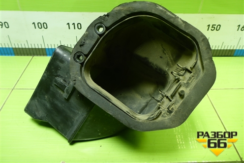 Воздуховод отопителя (7L0819049) для Volkswagen Touareg c 2002-2010г (Туарег)