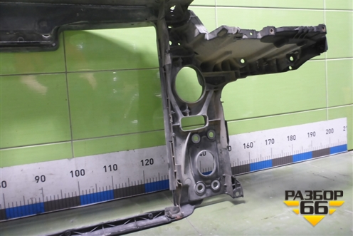 Панель передняя (7L0805594) для Volkswagen Touareg c 2002-2010г (Туарег)