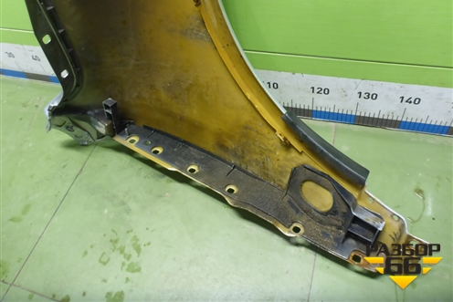 Крыло переднее левое (до 2006г) (7L6821208C) для Volkswagen Touareg c 2002-2010г (Туарег)