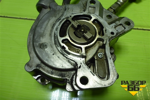 Насос вакуумный (2.5л BAC) (070145209H) для Volkswagen Touareg c 2002-2010г (Туарег)