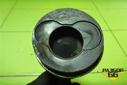 Поршень с шатуном (2.5л BAC) для Volkswagen Touareg c 2002-2010г (Туарег)