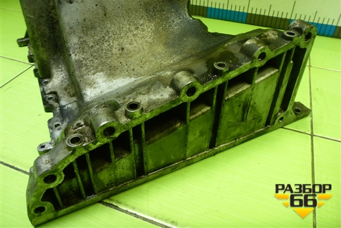 Поддон двигателя масляный (2.5л BAC) (070103603H) для Volkswagen Touareg c 2002-2010г (Туарег)