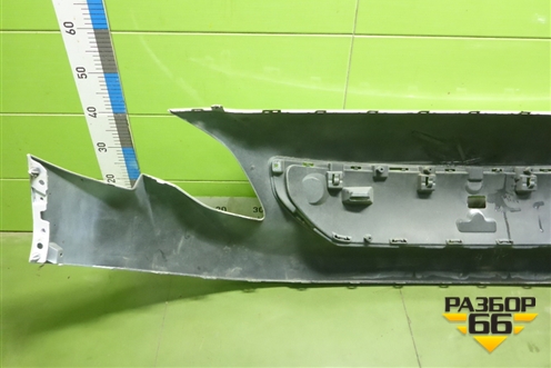 Бампер передний (верхняя часть) (3015898200) для Peugeot Traveller с 2016г (Тревелер)