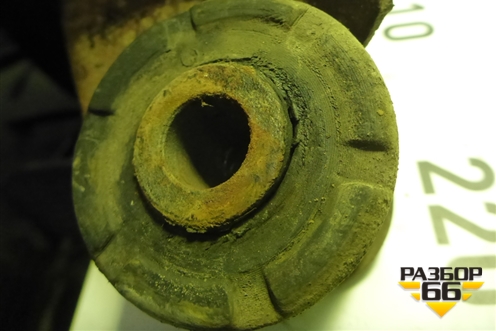 Рычаг задний нижний левый для Volkswagen Touareg c 2002-2010г (Туарег)