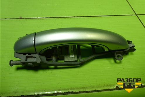 Ручка наружная двери задней левой (7L0839885A) для Volkswagen Touareg c 2002-2010г (Туарег)