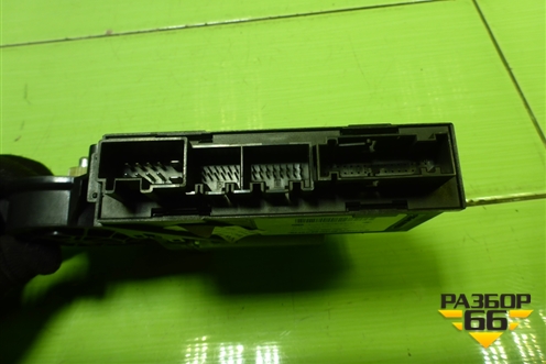 Моторчик стеклоподъёмника задний левый (3D0959795E) для Volkswagen Touareg c 2002-2010г (Туарег)