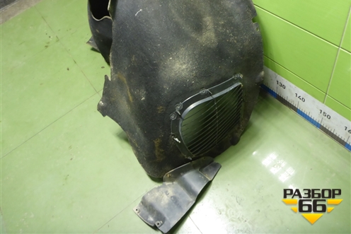 Локер передний левый для Volkswagen Touareg c 2002-2010г (Туарег)