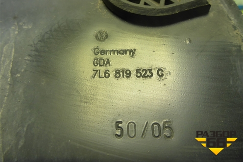 Короб водоотводящий (7L6819523C) для Volkswagen Touareg c 2002-2010г (Туарег)