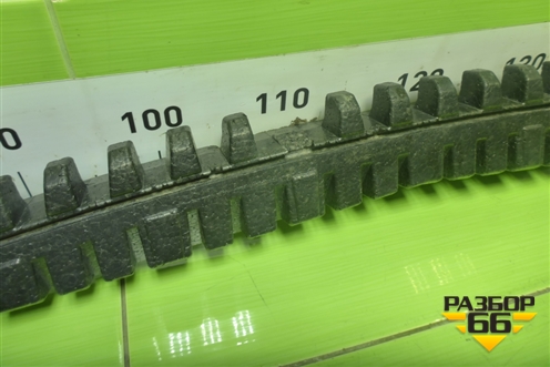 Наполнитель заднего бампера (7L6807252) для Volkswagen Touareg c 2002-2010г (Туарег)