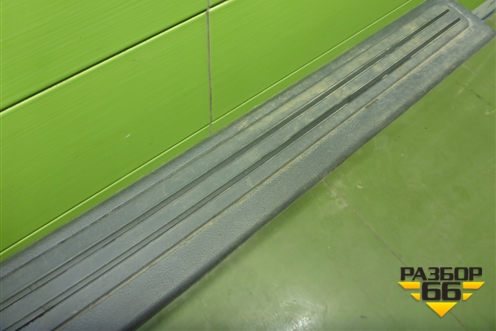 Накладка порога внутренняя левая (7L0853369) для Volkswagen Touareg c 2002-2010г (Туарег)