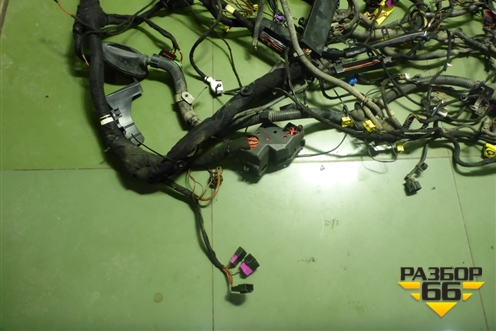 Проводка салонная для Volkswagen Touareg c 2002-2010г (Туарег)