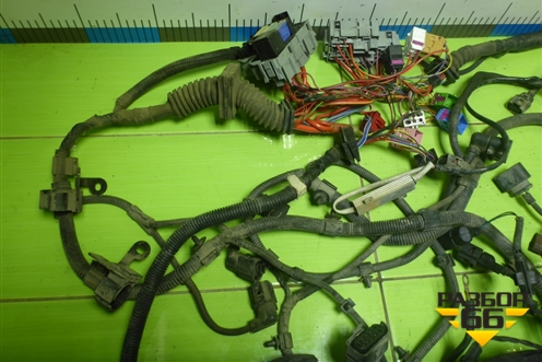 Проводка подкапотная (2.5л BAC) для Volkswagen Touareg c 2002-2010г (Туарег)