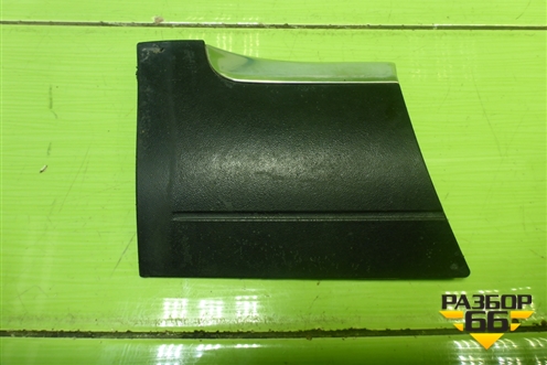 Накладка переднего крыла левого (7L6854959A) для Volkswagen Touareg c 2002-2010г (Туарег)