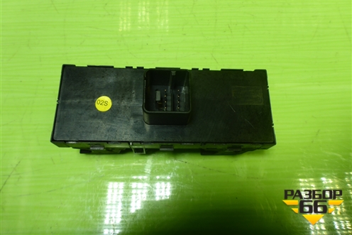 Модуль управления стеклоподъёмниками (7L6959857E) для Volkswagen Touareg c 2002-2010г (Туарег)