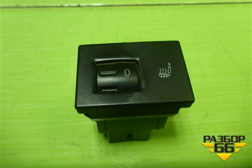 Кнопка обогрева сидений (7L6963569C) для Volkswagen Touareg c 2002-2010г (Туарег)