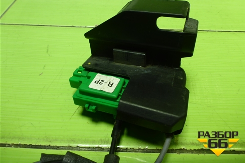 Замок двери передней правой для Hyundai Solaris с 2010-2016г (Солярис)