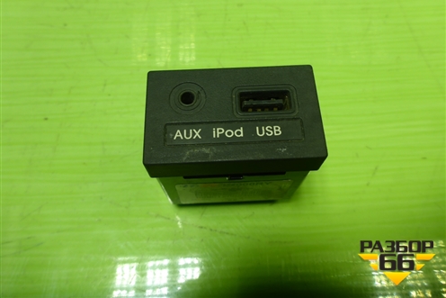 Разъём (USB,AUX) (961201R000RY) для Hyundai Solaris с 2010-2016г (Солярис)