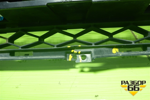 Решетка в передний бампер центральная (после 2022г) (8450041598) для VAZ Vesta/Веста с 2015г