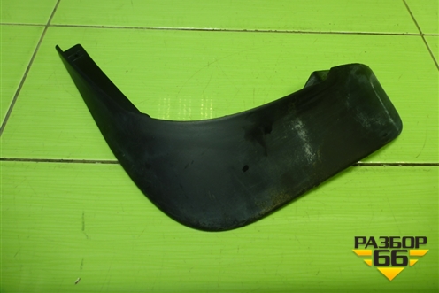 Брызговик задний левый (788139019R) для Nissan Terrano с 2014г (Терано)