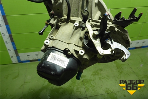 МКПП (1.6л H4MD438) (320104280R) для Nissan Terrano с 2014г (Терано)