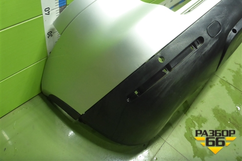 Бампер задний (под парктроник) (7L6807421) для Volkswagen Touareg c 2002-2010г (Туарег)