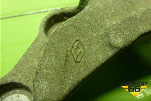 Опора двигателя правая для Nissan Terrano с 2014г (Терано)