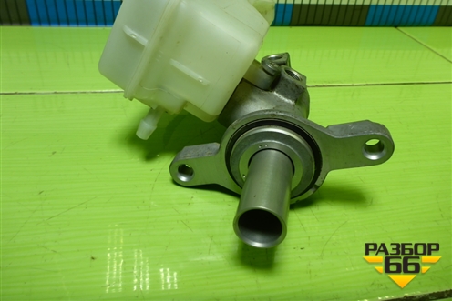 Цилиндр тормозной главный для Nissan Terrano с 2014г (Терано)