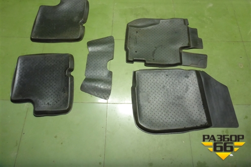 Ковры салона для Nissan Terrano с 2014г (Терано)