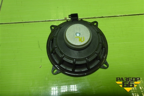 Динамик для Nissan Terrano с 2014г (Терано)