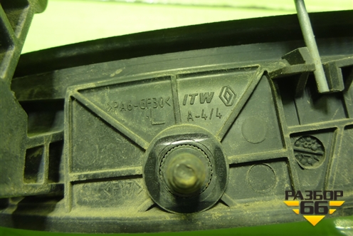 Ручка наружная двери задней левой для Nissan Terrano с 2014г (Терано)