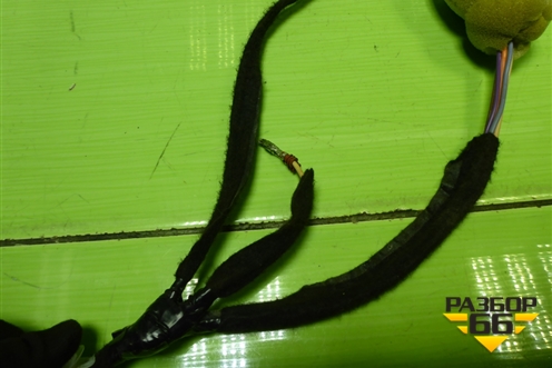 Проводка двери задней левой (241261495R) для Nissan Terrano с 2014г (Терано)