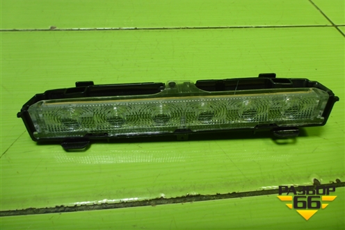 Фонарь задний стоп сигнал (6RU945087A) для Volkswagen Polo (седан) с 2010г (Поло)