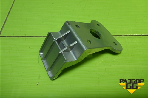 Кронштейн спальника  верхнего (712W621580001) для Sitrak C7H (С7Н)