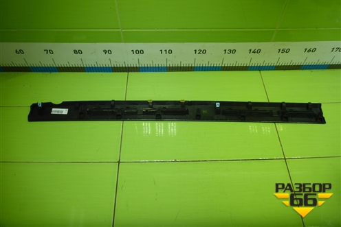 Дефлектор воздушный  (обдув лобового стекла) (812W619505058) для Sitrak C7H (С7Н)