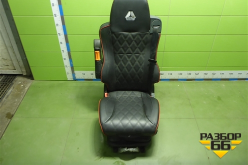 Сиденье левое для Sitrak C7H (С7Н)