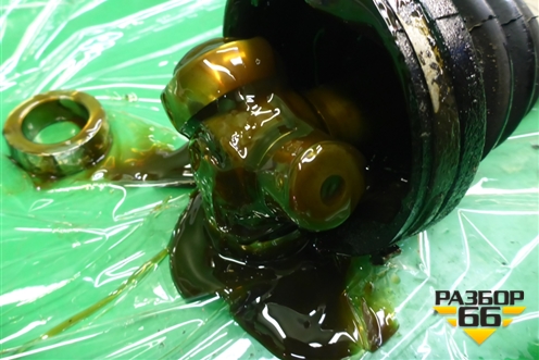 Привод задний (шлицы внутр-23, наруж-28) для Land Rover Freelander 1 с 1997-2006г (Фрилендер)